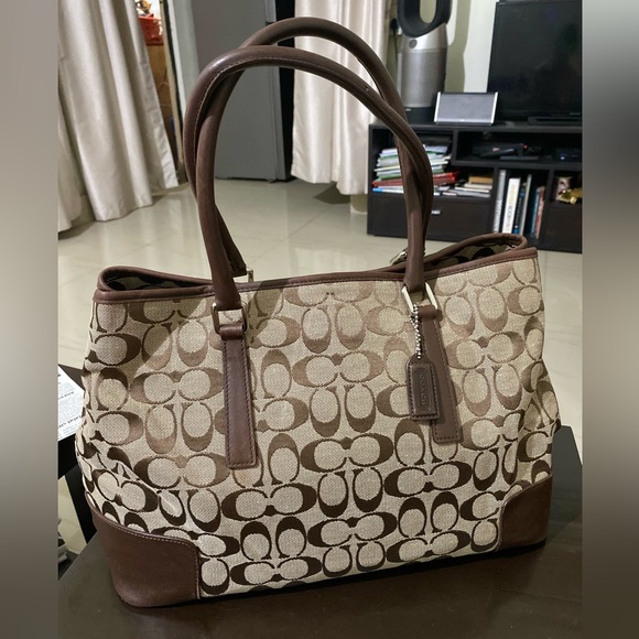 Coach Handbags - ❌SOLD❌Coach shoulder bag